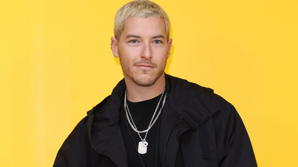 Taz Skylar Biography